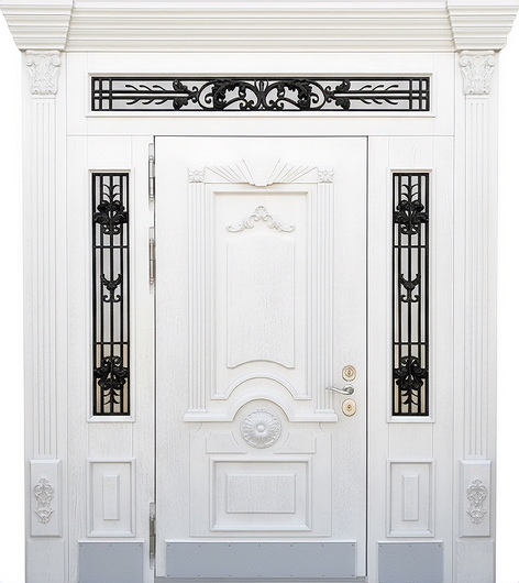Входная парадная группа с терморазрывом, капителями, ковкой, стеклом и отбойниками (белый МДФ с резьбой)