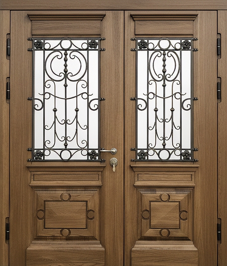 Металлическая парадная термодверь с ковкой, стеклом и массивом дерева
