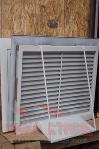 Жалюзийная вентиляционная решетка