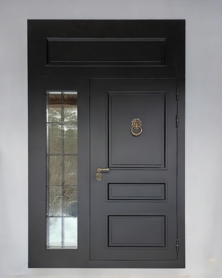 Изготовление входной группы на заказ для загородного дома – фото с объекта